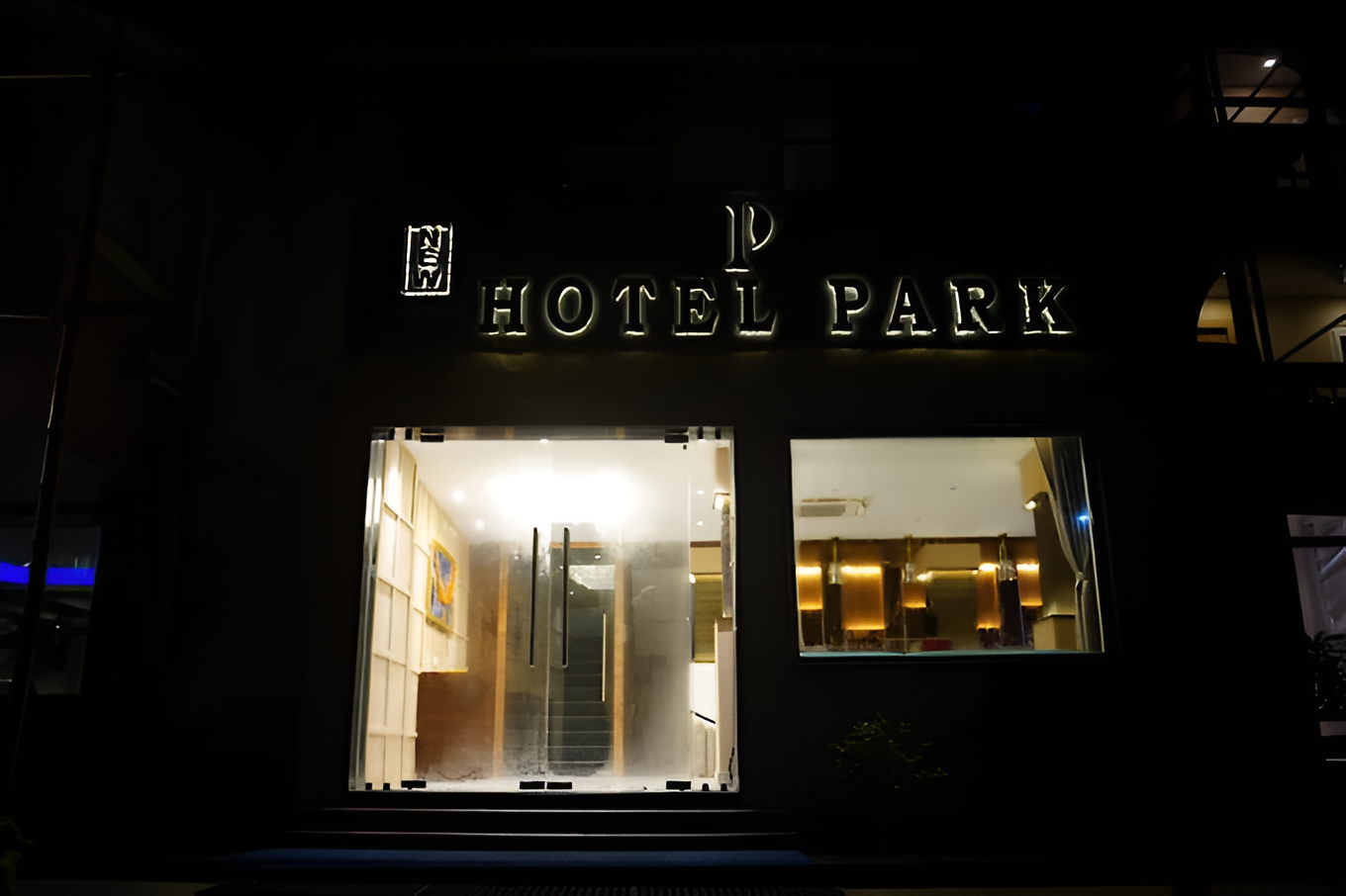 New Park Hotel