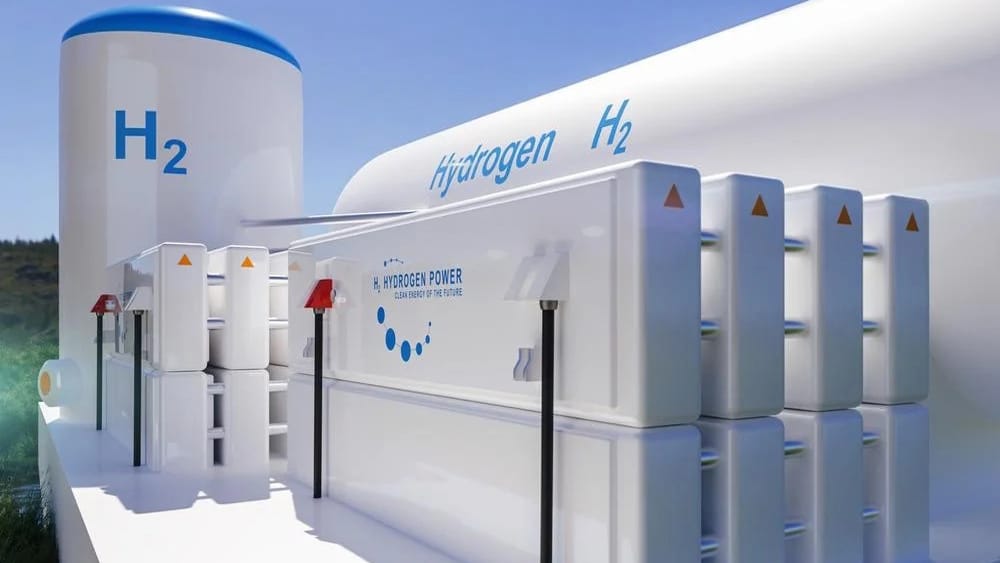 Liquid hydrogen and LNG storage fuel systems